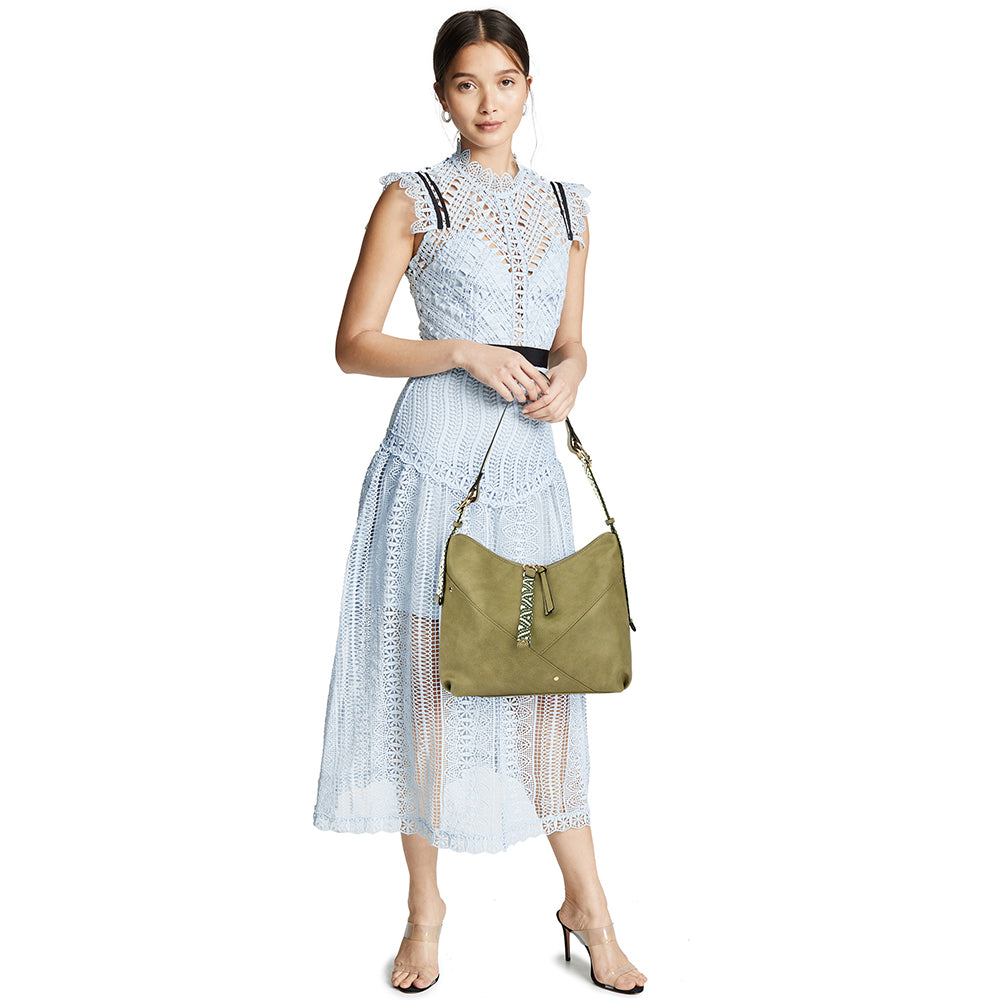 GUITAR STRAP HOBO WITH ADJUSTABLE SHOULDER STRAP 1851F