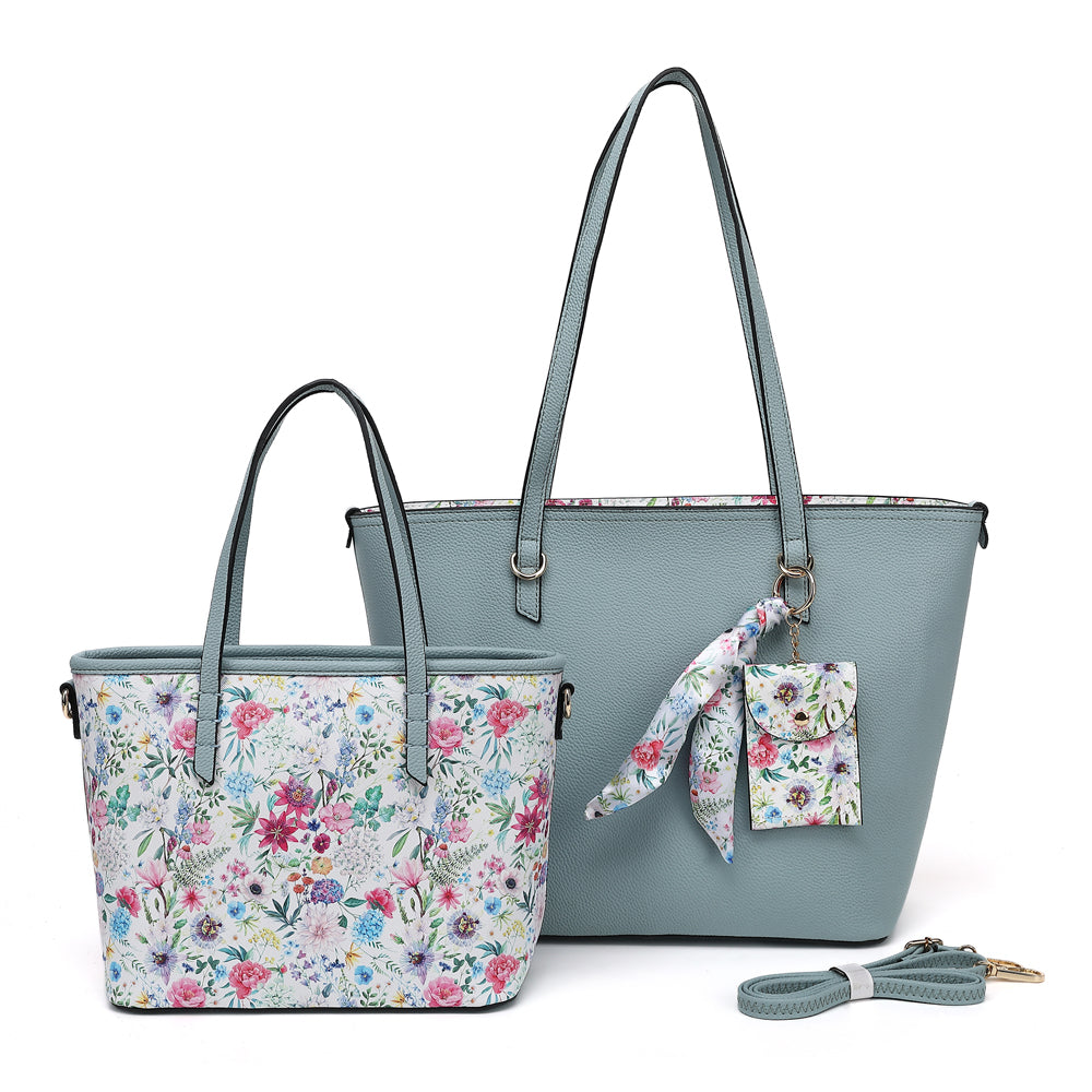2IN1 TOTE W SCARF & HNGOFF 24824A