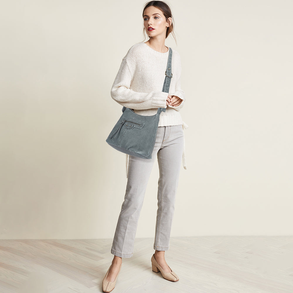 Washed Large Crossbody with Front Zip Pockets 9546Q