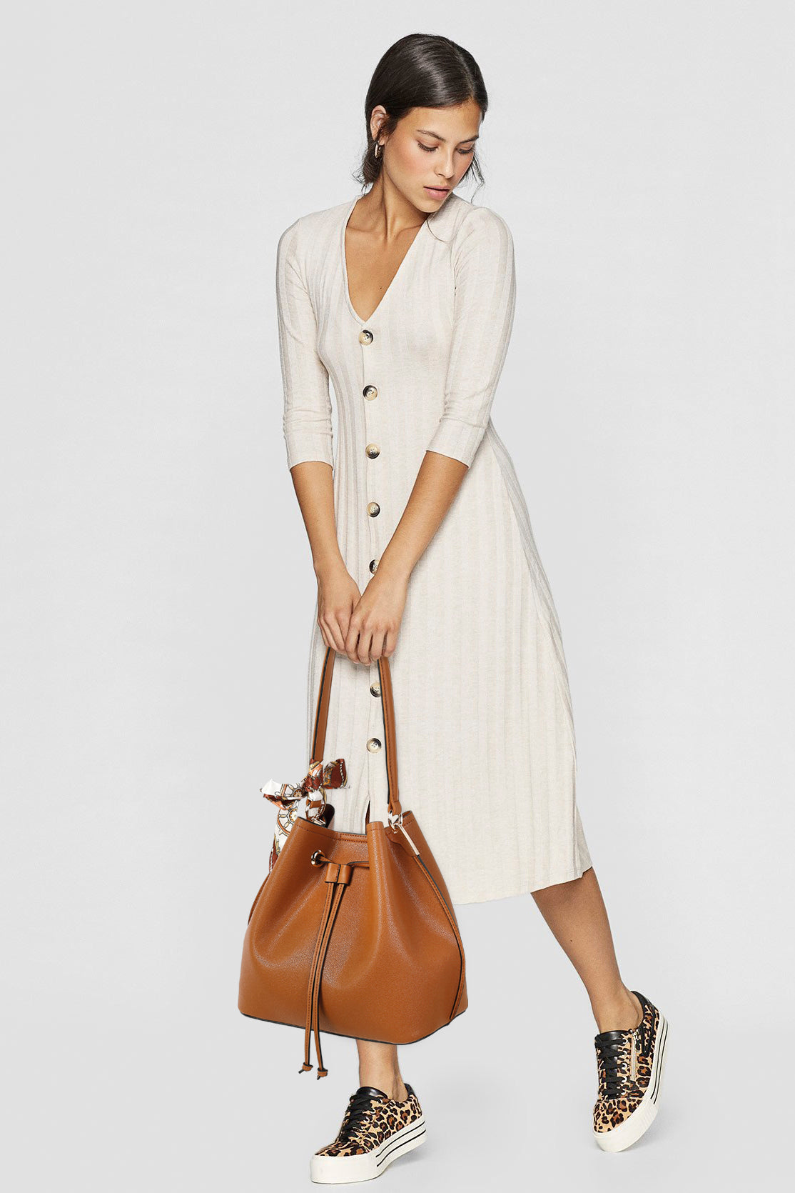 2 in 1 Hobo with Scarf Detail 21604