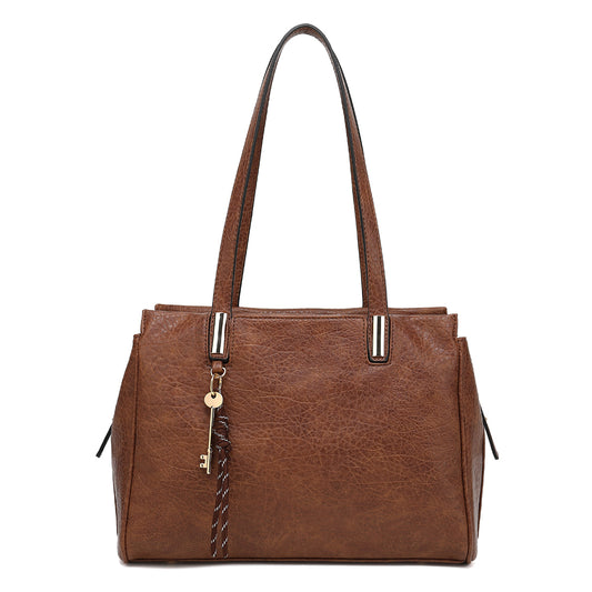 MULTI COMPARTMENT TOTE WITH HANGOFF 24006