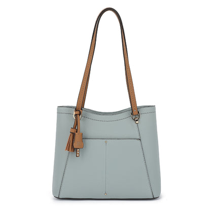 TOTE WITH FRONT SLIP PKT AND HANDOFF 25162