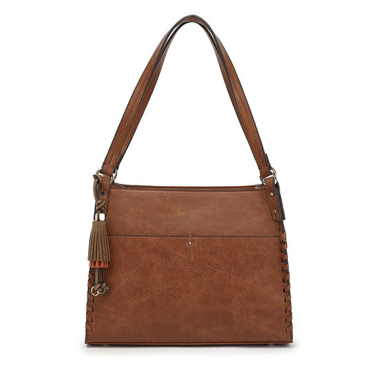 DOUBLE HANDLE WITH FRONT PKTS AND CHARM WITH CONTRAST TRIM 25171